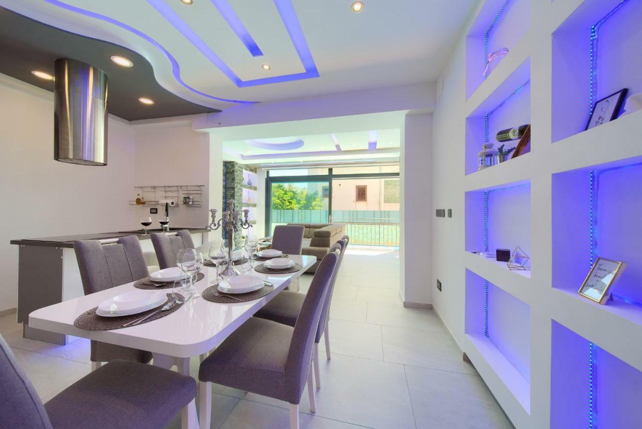 Luxury Vall Apartment Крк Екстер'єр фото