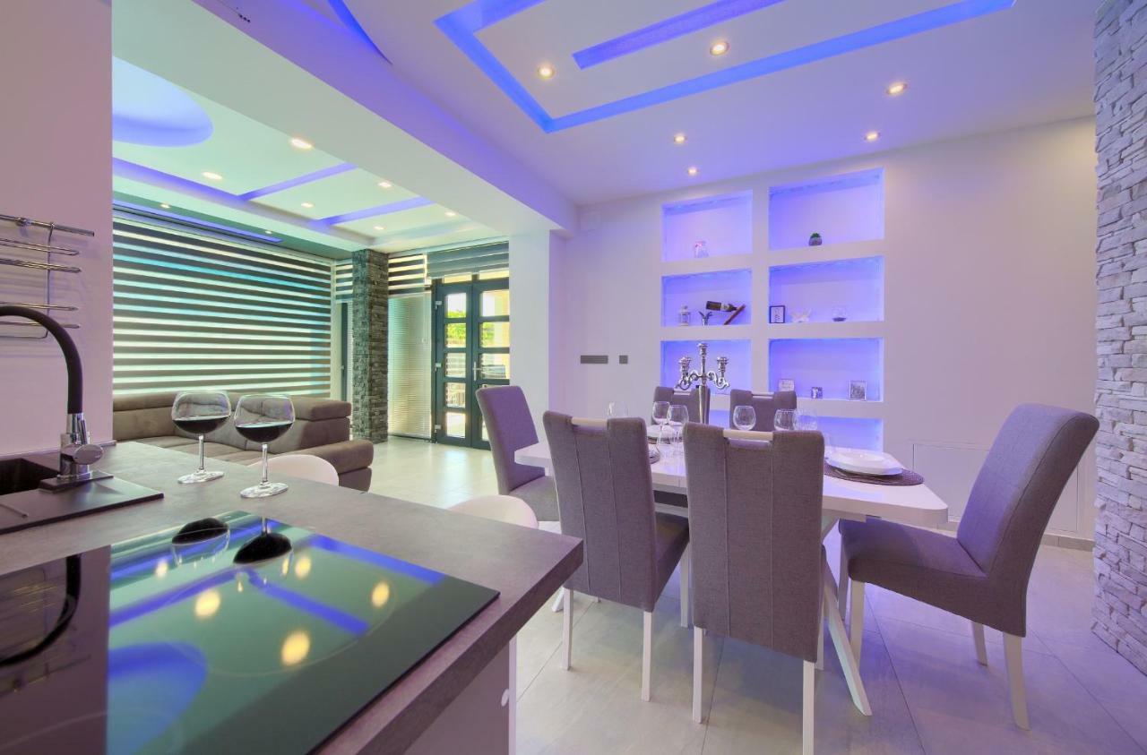 Luxury Vall Apartment Крк Екстер'єр фото