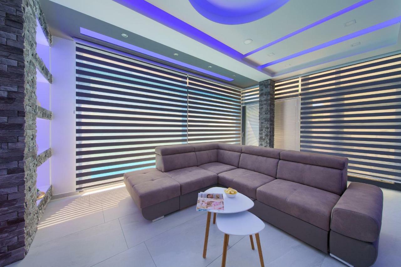 Luxury Vall Apartment Крк Екстер'єр фото